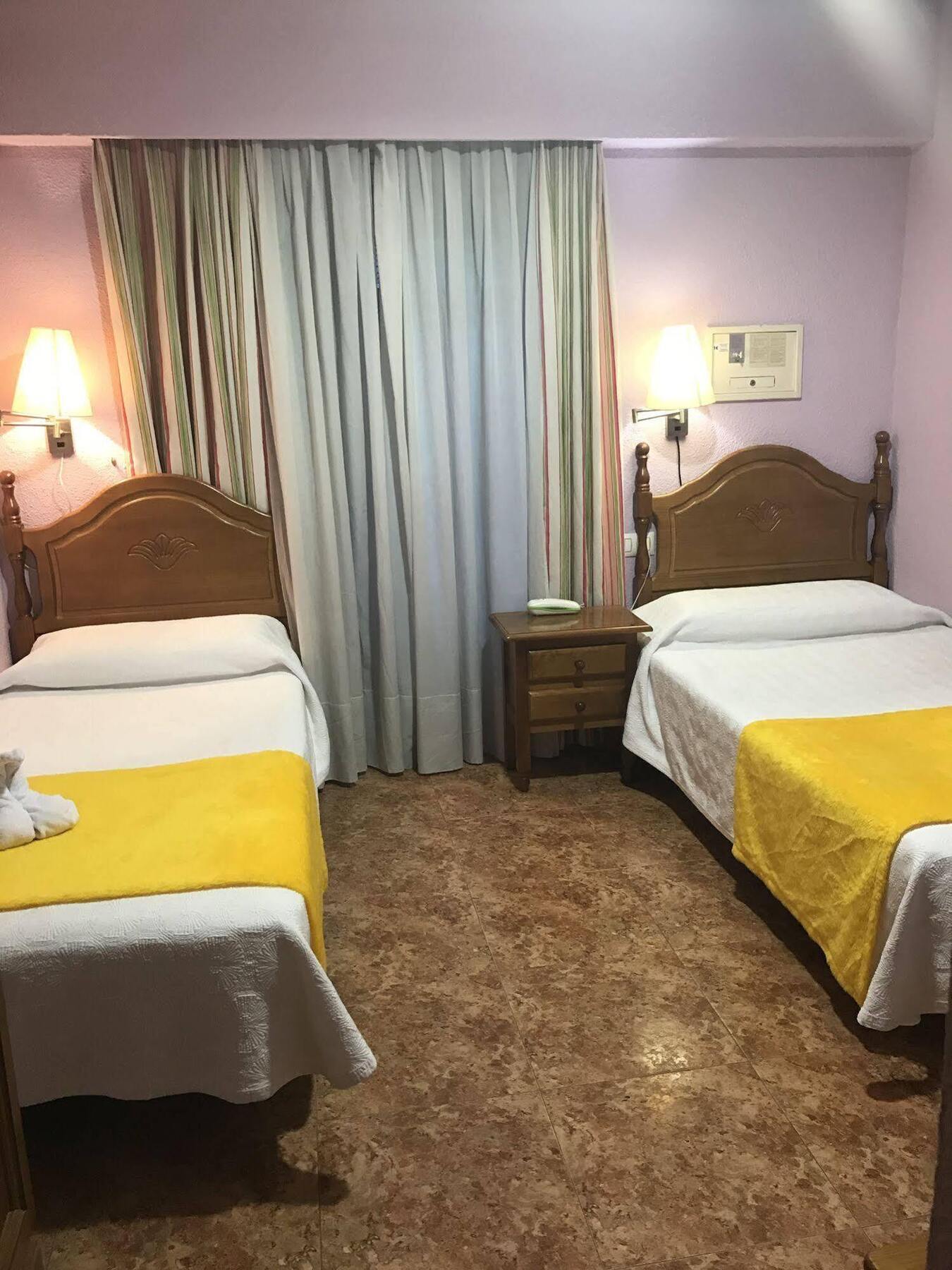Madrid Playa Rooms Eksteriør bilde